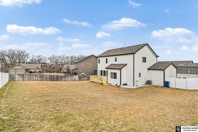 19887 K Street, Omaha, NE 68135