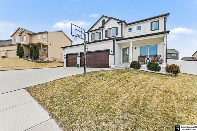 19887 K Street, Omaha, NE 68135