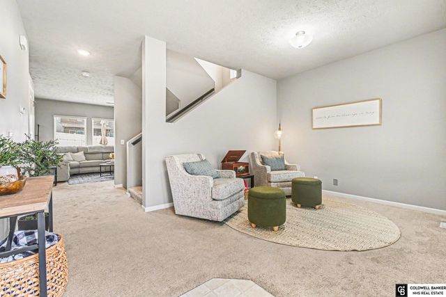 19887 K Street, Omaha, NE 68135