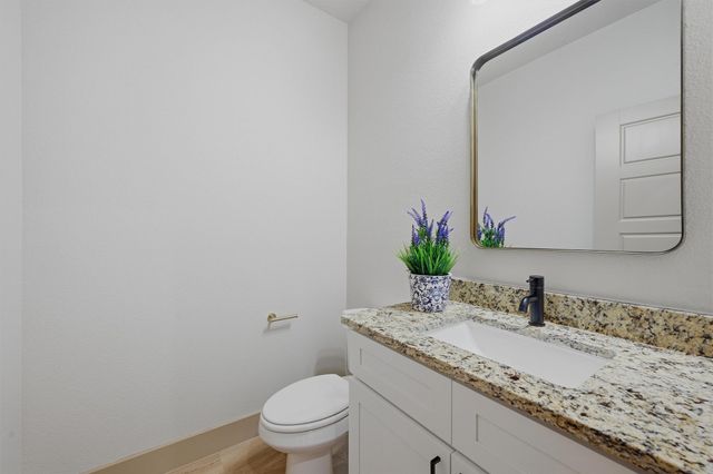 1019 Holiday Drive, Sherman, TX 75090