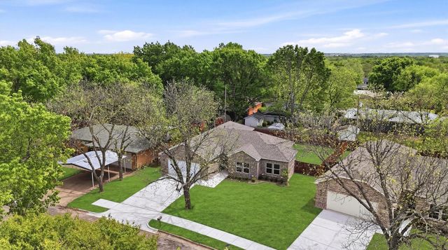 1019 Holiday Drive, Sherman, TX 75090