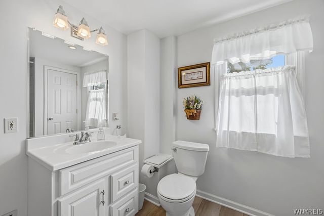 907 90th Street, Niagara Falls, NY 14304