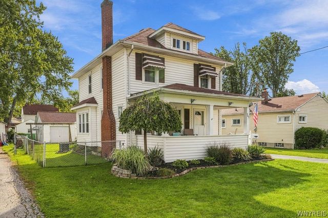 907 90th Street, Niagara Falls, NY 14304