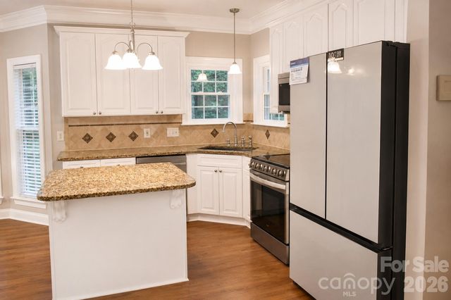 1914 Grigg Lane, Waxhaw, NC 28173