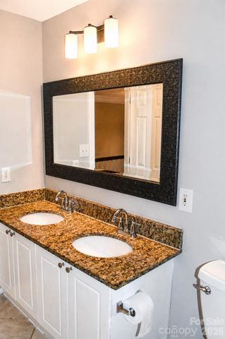 1914 Grigg Lane, Waxhaw, NC 28173