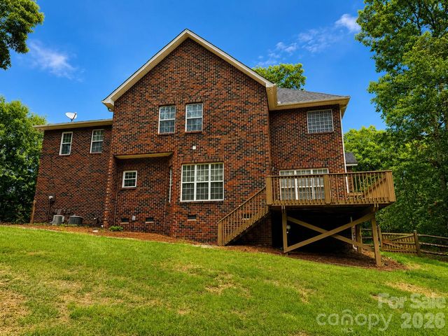 1914 Grigg Lane, Waxhaw, NC 28173