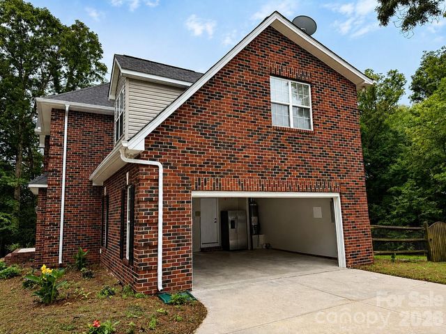 1914 Grigg Lane, Waxhaw, NC 28173