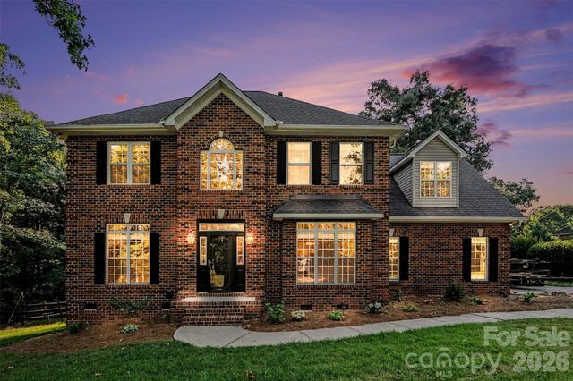 1914 Grigg Lane, Waxhaw, NC 28173