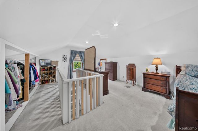 1693 Riverbank Street, Lincoln Park, MI 48146