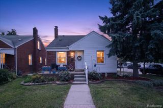 1693 Riverbank Street, Lincoln Park, MI 48146
