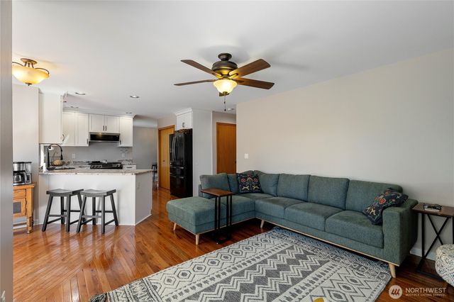 9787 Enchantment Avenue NW, Silverdale, WA 98383