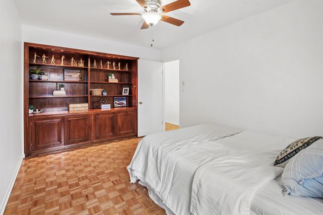1535 Park Avenue 505, River Forest, IL 60305