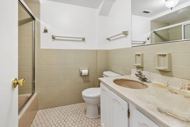 1535 Park Avenue 505, River Forest, IL 60305