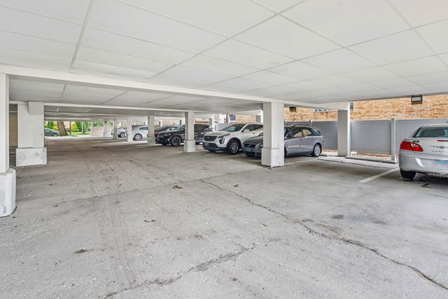 1535 Park Avenue 505, River Forest, IL 60305