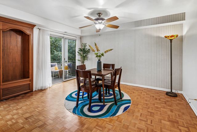 1535 Park Avenue 505, River Forest, IL 60305