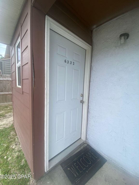 6332 Omoko Street, Panama City, FL 32404