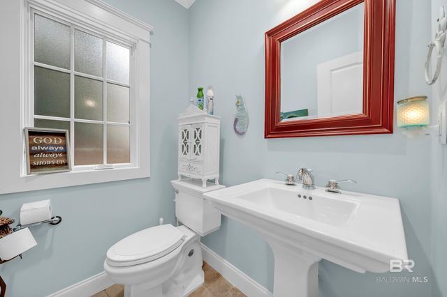 7 Bienville Avenue, Mobile, AL 36606