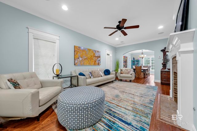 7 Bienville Avenue, Mobile, AL 36606