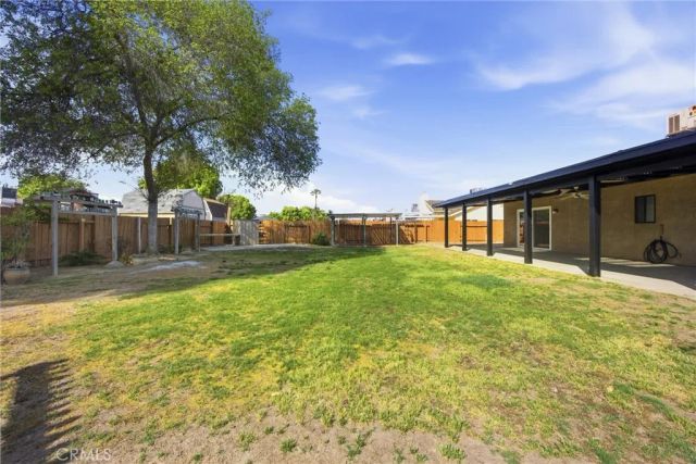 11513 Jenlee, Bakersfield, CA 93312