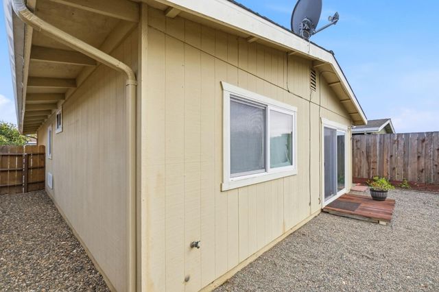 227 Hushbeck Avenue, Watsonville, CA 95076