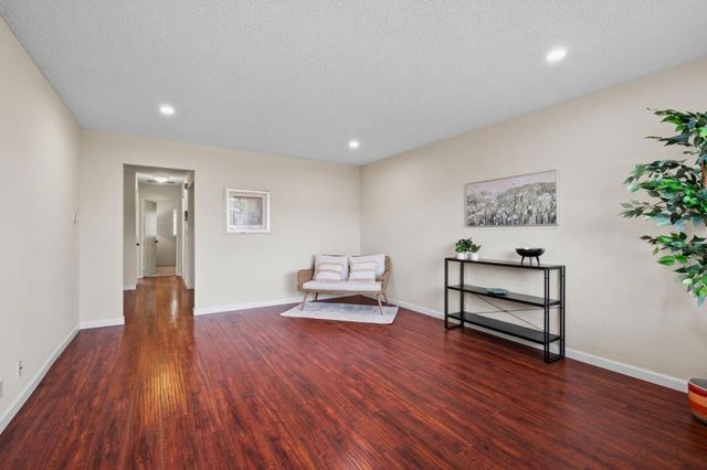 227 Hushbeck Avenue, Watsonville, CA 95076