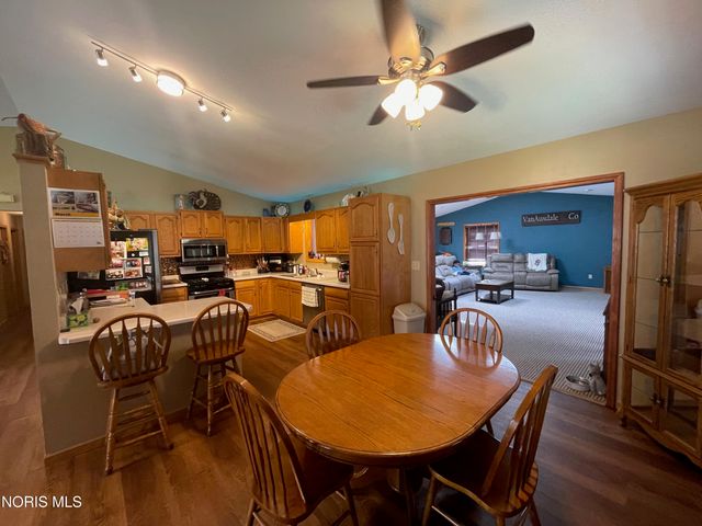 207 Stauffer Drive, Edgerton, OH 43517