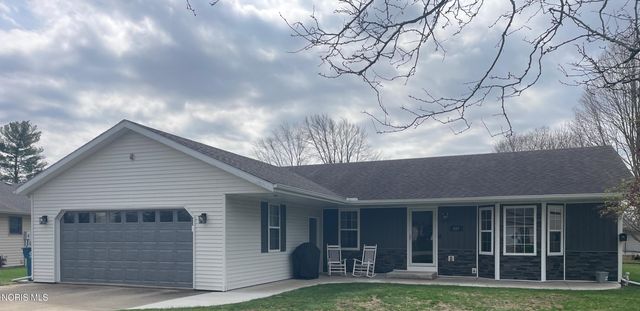 207 Stauffer Drive, Edgerton, OH 43517