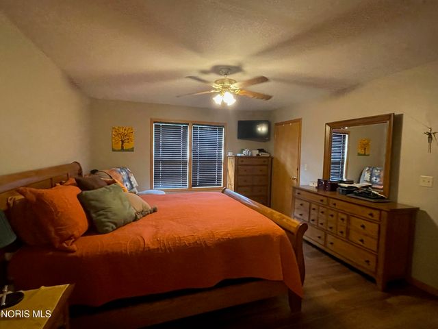 207 Stauffer Drive, Edgerton, OH 43517