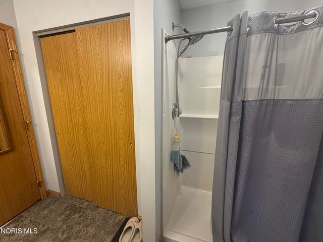 207 Stauffer Drive, Edgerton, OH 43517