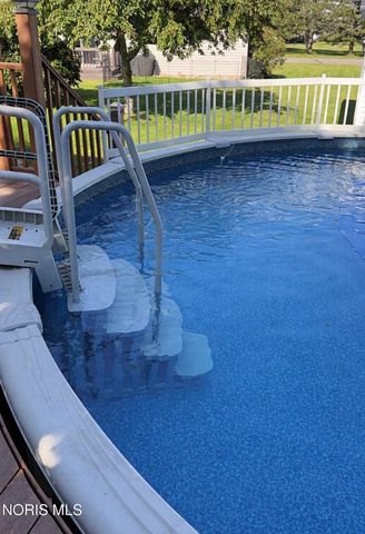 207 Stauffer Drive, Edgerton, OH 43517