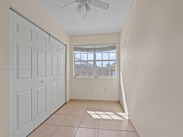 4962 SW 143rd Ave, Miami, FL 33175