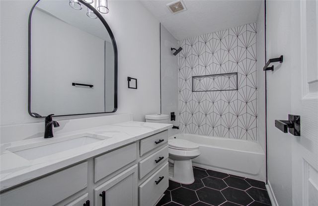 21130 Grandin Wood Court, Humble, TX 77338