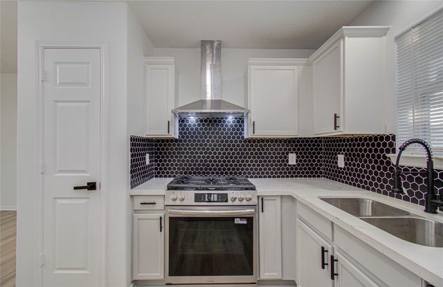 21130 Grandin Wood Court, Humble, TX 77338