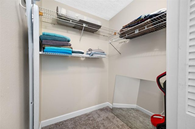 3301 CRYSTAL COURT E D, Palm Harbor, FL 34685