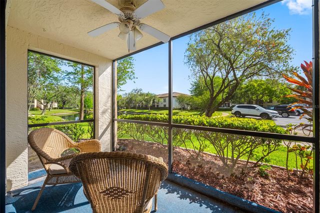 3301 CRYSTAL COURT E D, Palm Harbor, FL 34685
