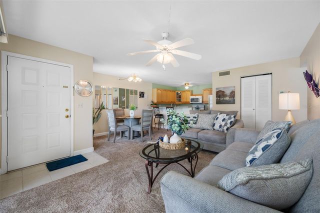 3301 CRYSTAL COURT E D, Palm Harbor, FL 34685