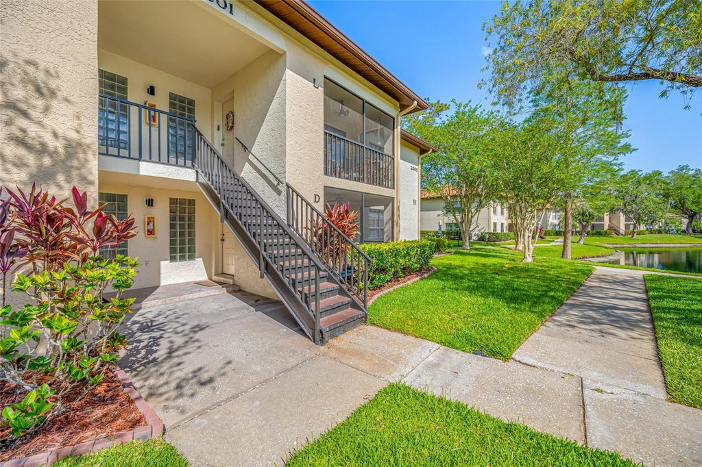 3301 CRYSTAL COURT E D, Palm Harbor, FL 34685