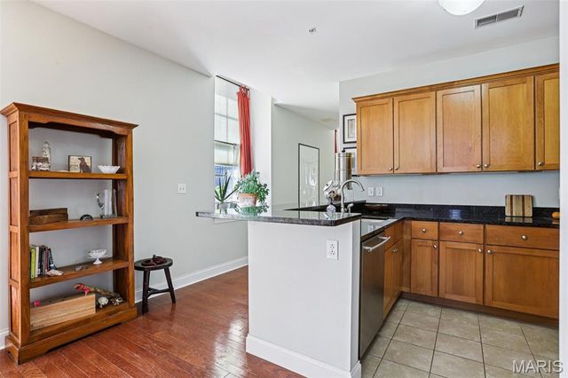1515 Lafayette Avenue 114, St Louis, MO 63104
