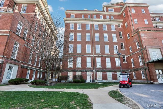 1515 Lafayette Avenue 114, St Louis, MO 63104