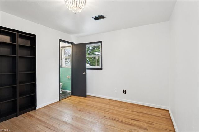 1241 N River DR, Chesapeake, VA 23323