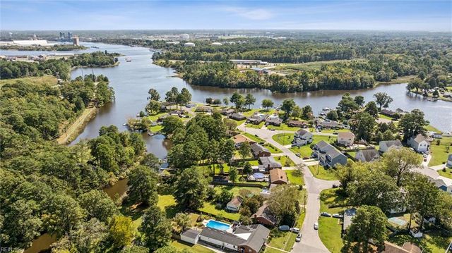 1241 N River DR, Chesapeake, VA 23323