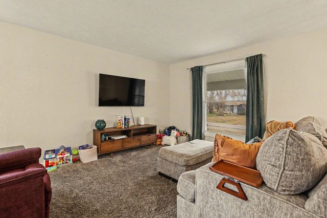 2601 Stevens Avenue, Elkhart, IN 46517