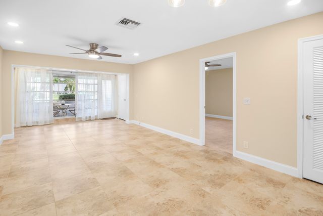 1111 Mahogany Way 76b, Delray Beach, FL 33445
