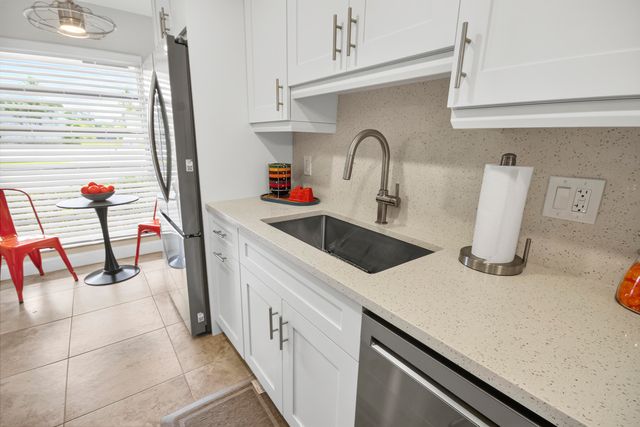 1111 Mahogany Way 76b, Delray Beach, FL 33445