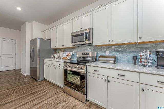 9327 BRUNSWICK AVENUE, Kimberly, AL 35091