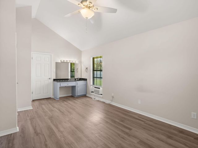 211 Colony Park, Leesville, LA 71446