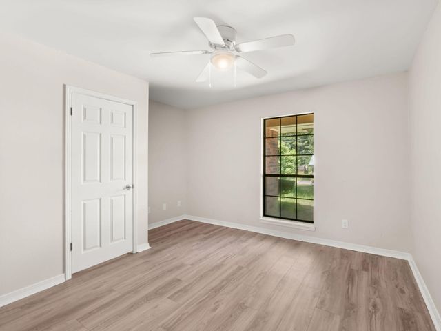 211 Colony Park, Leesville, LA 71446