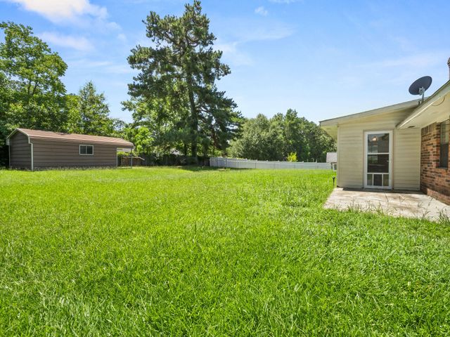 211 Colony Park, Leesville, LA 71446