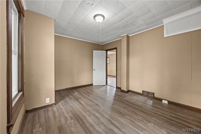 1361 North Avenue, Niagara Falls, NY 14305