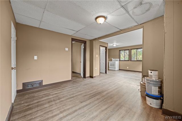 1361 North Avenue, Niagara Falls, NY 14305